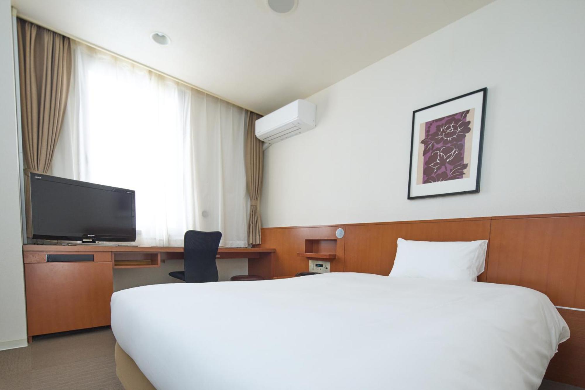 Hotel Tohkai Ацуґі Екстер'єр фото