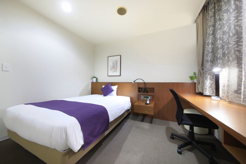 Hotel Tohkai Ацуґі Екстер'єр фото
