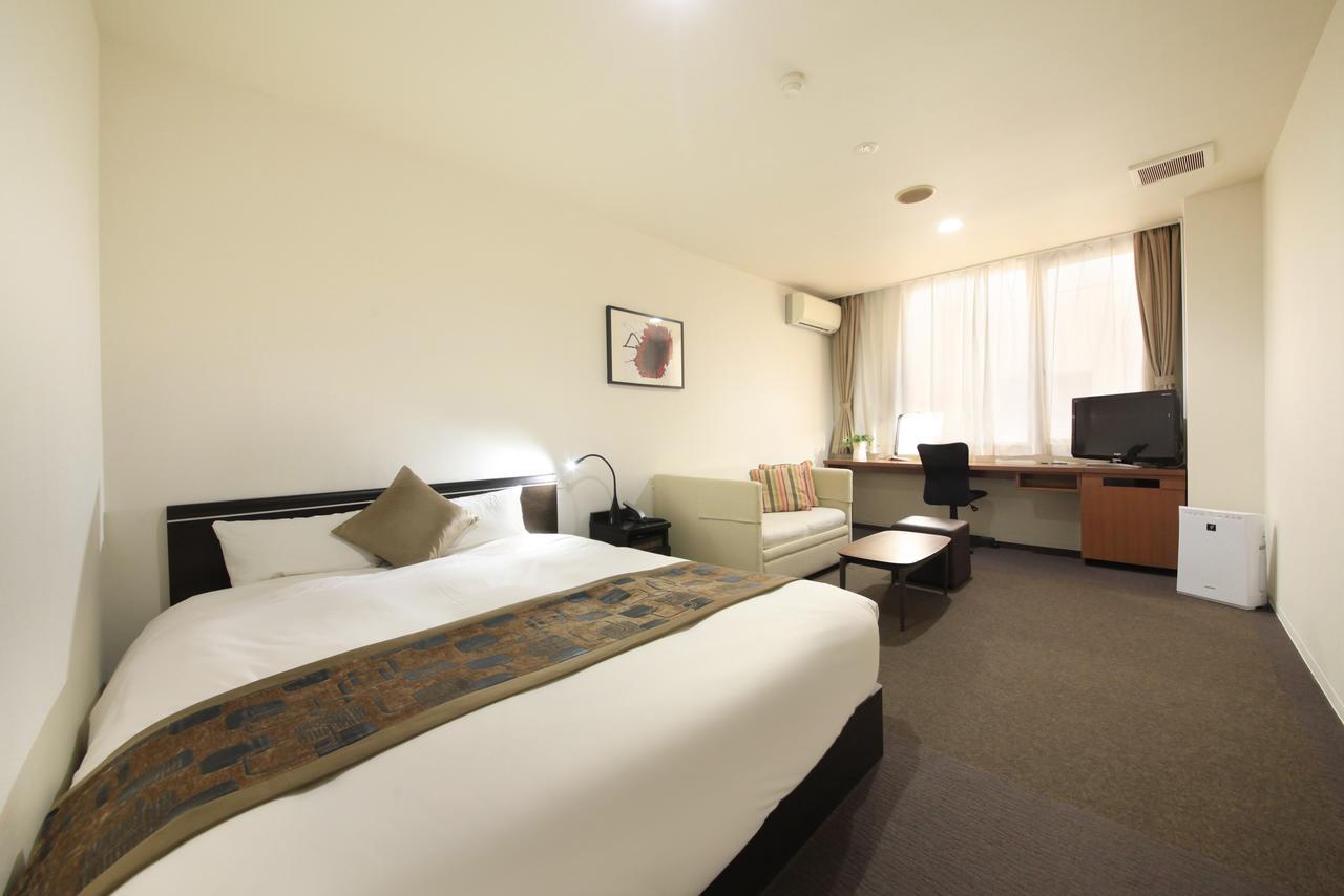 Hotel Tohkai Ацуґі Екстер'єр фото